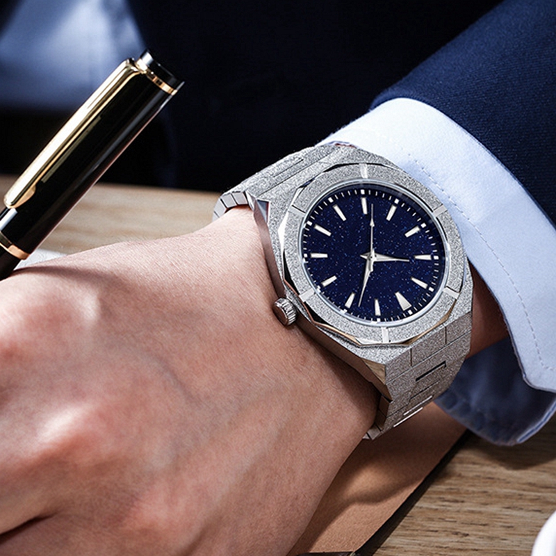 골든 워치 스타더스트 브러시드 스타리 스카이 남성용 비 - Luxury Lifestyle Watches 리뷰 및 가격